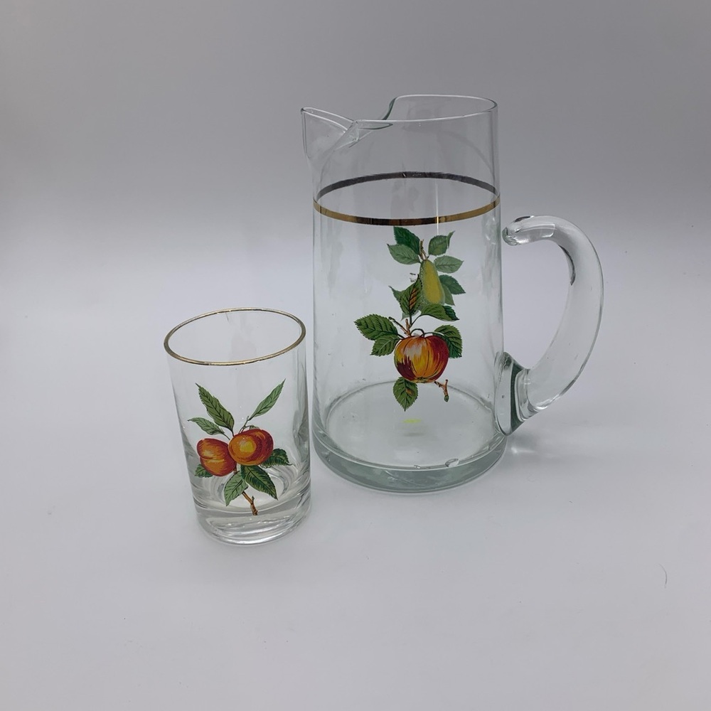 1960’s West Virginia Glass Co. Peach Harvest Fruit Glass Pitcher With 5 Oz Cup